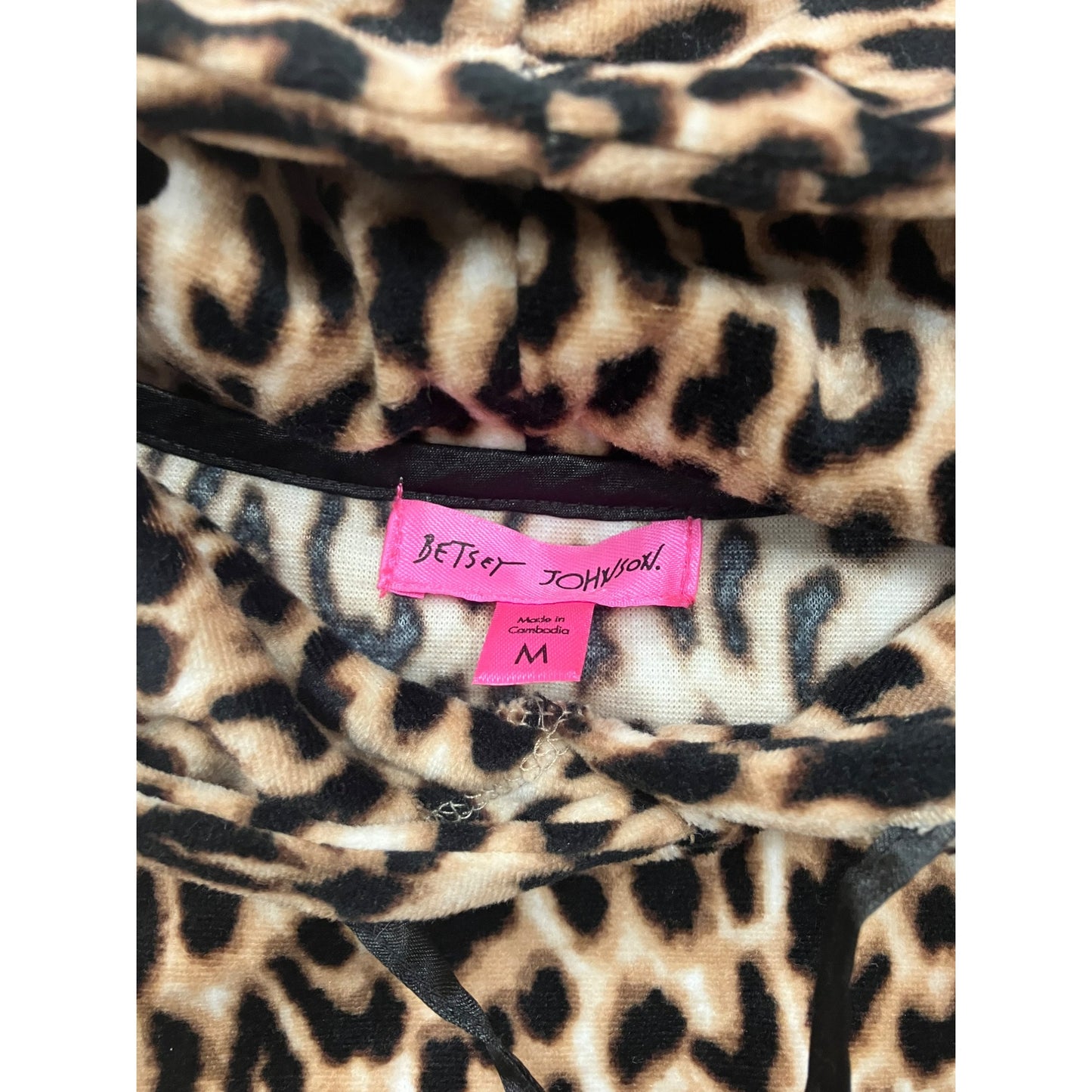 Women’s Cheetah Print Pajama Top #2870