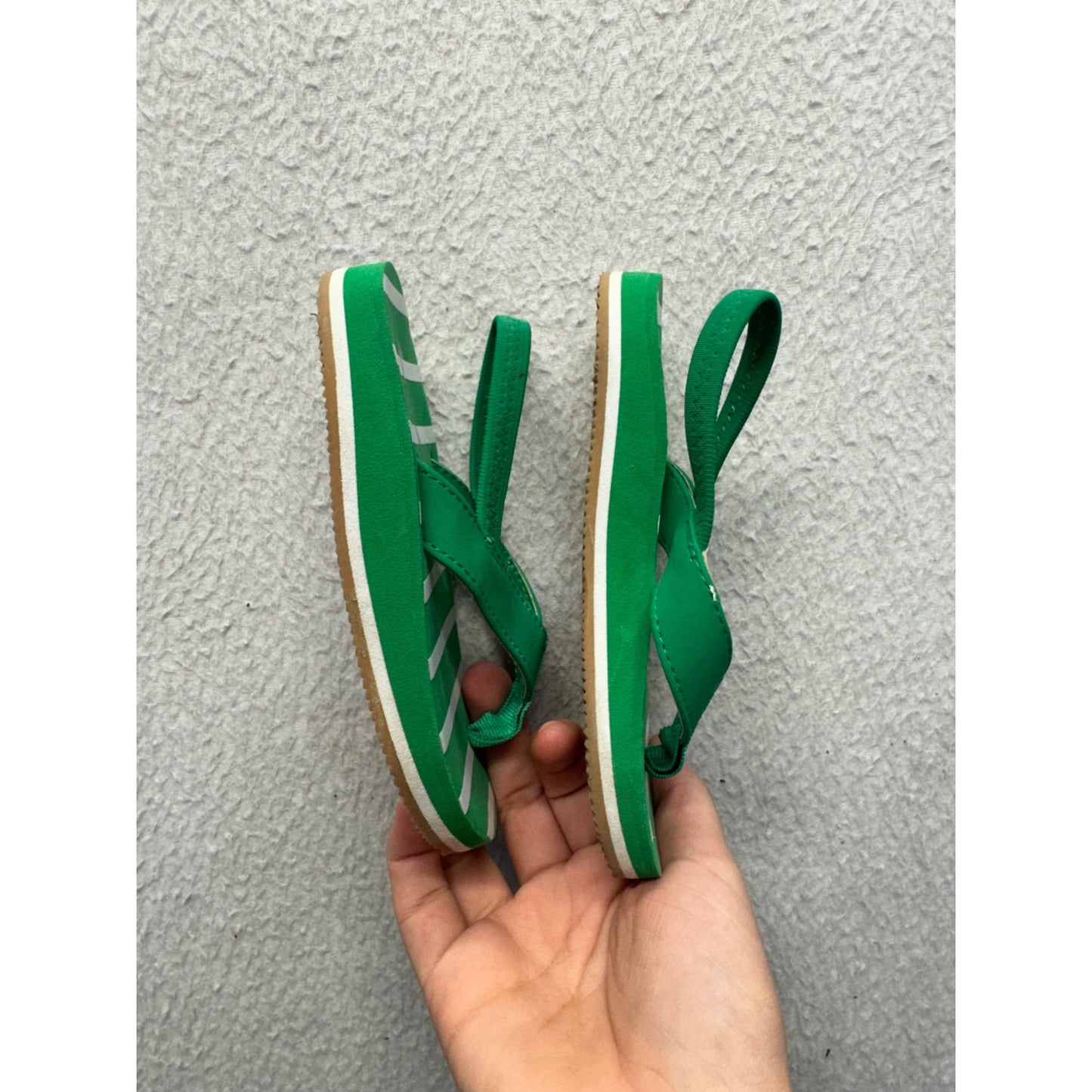 Green & White Striped Kids Beach Sandals Flip Flops Comfort Footwear #9647