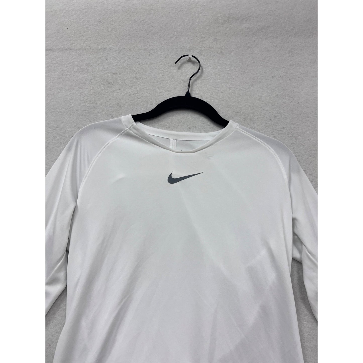 Nike White Dri-Fit Long Sleeve Athletic Shirt M #353A