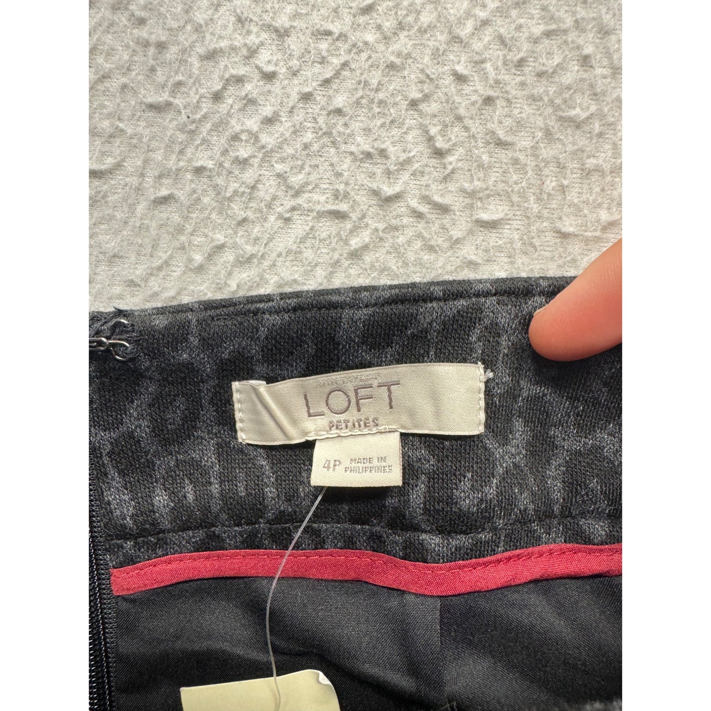 Loft Petites Leopard Print Pencil Skirt Size 4P #9306