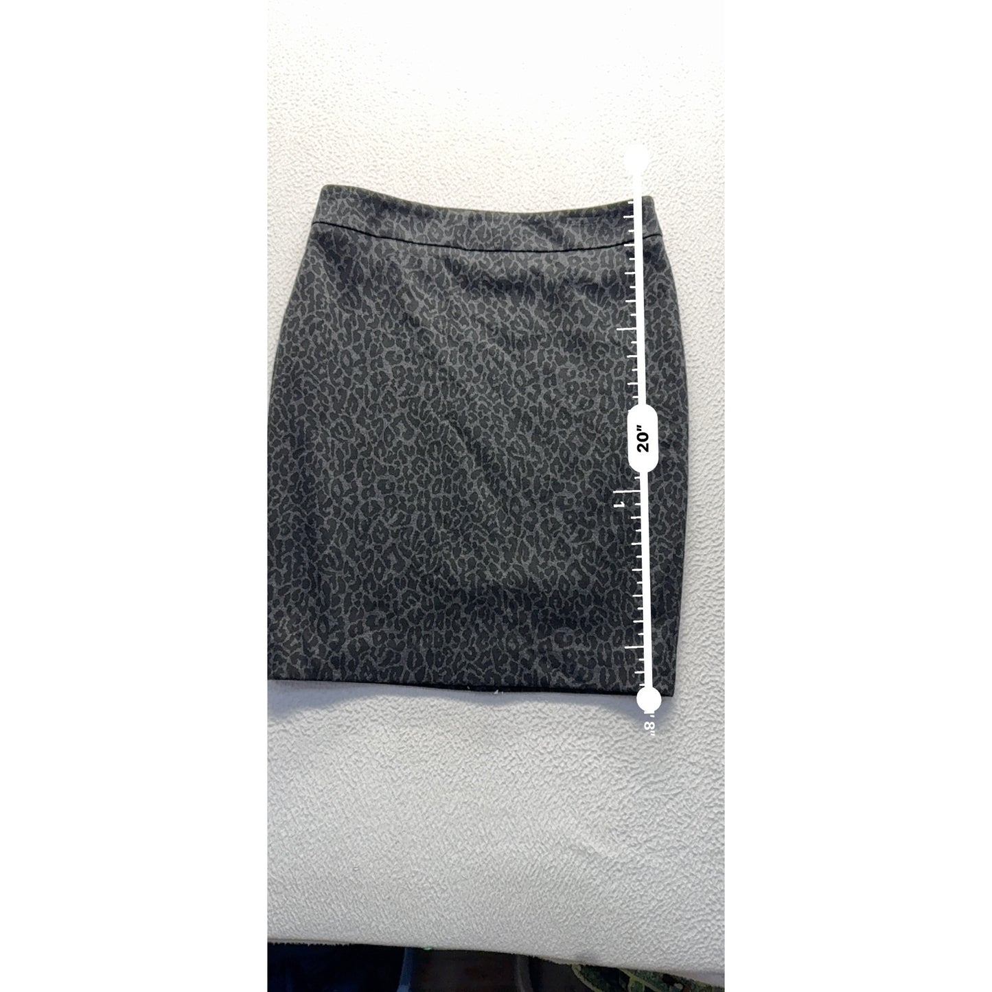 Loft Petites Leopard Print Pencil Skirt Size 4P #9306