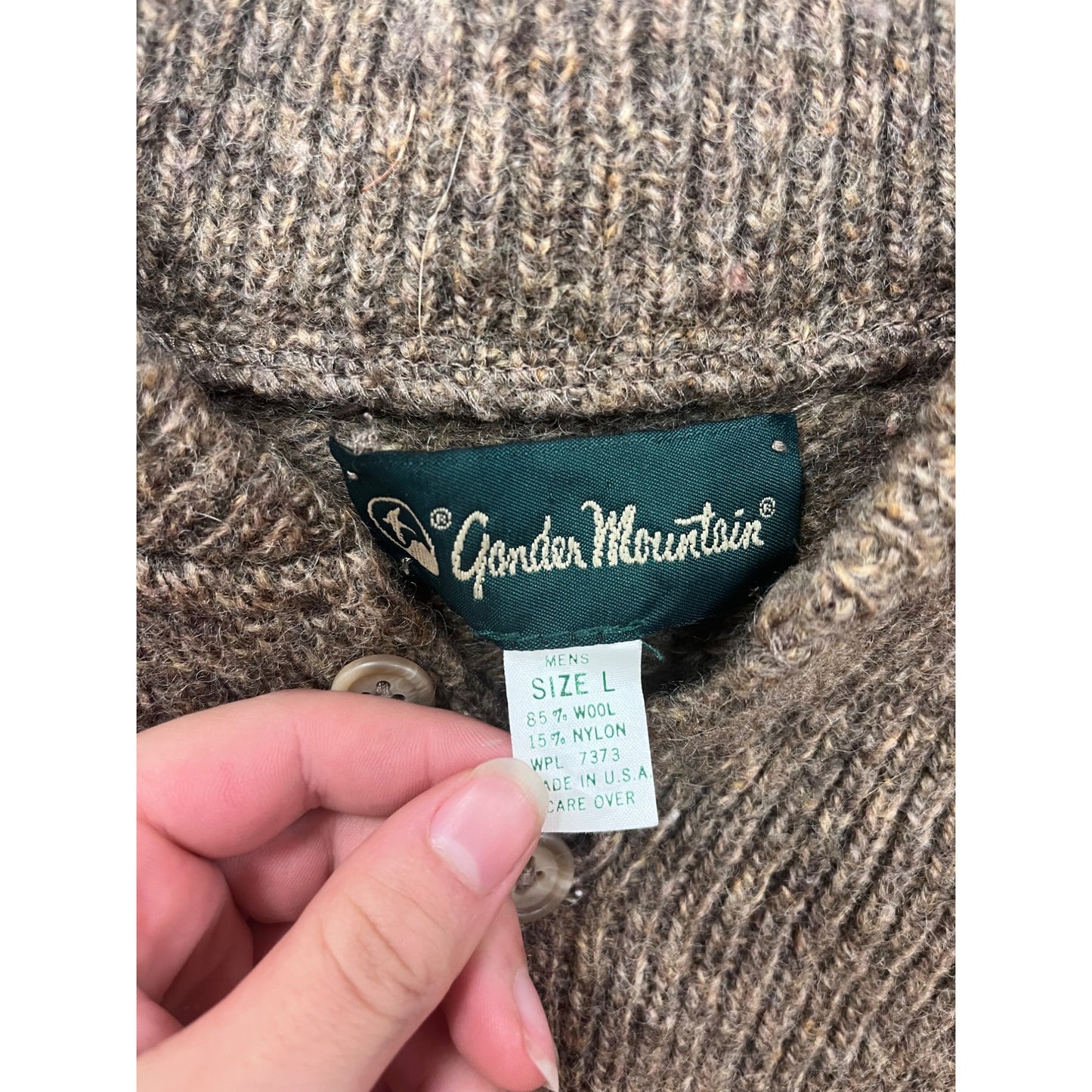 Large Gander Mountain Brown Wool Blend Button-Up Sweater #8954