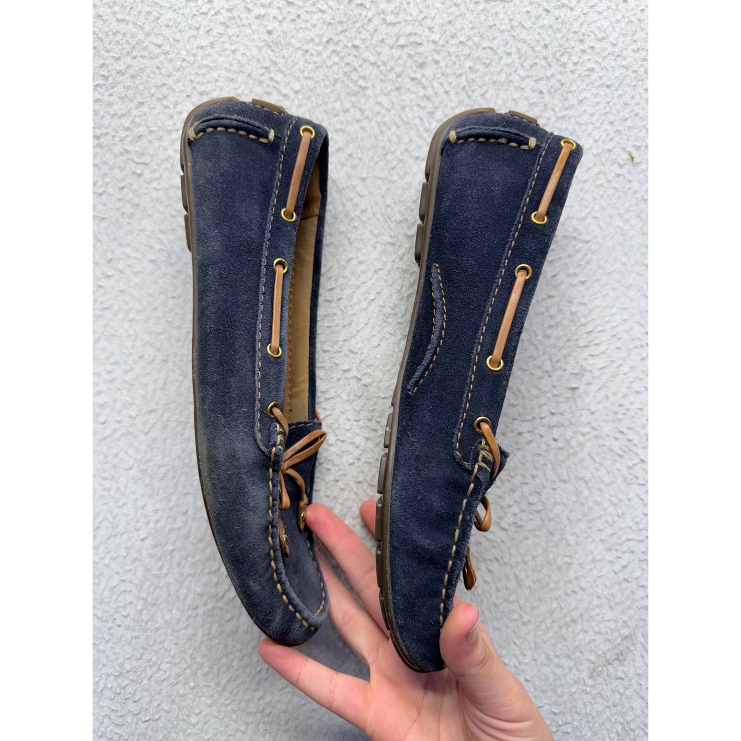 Clarks Navy Suede Moccasins With Tan Laces & Rubber Soles Size 8 #9414