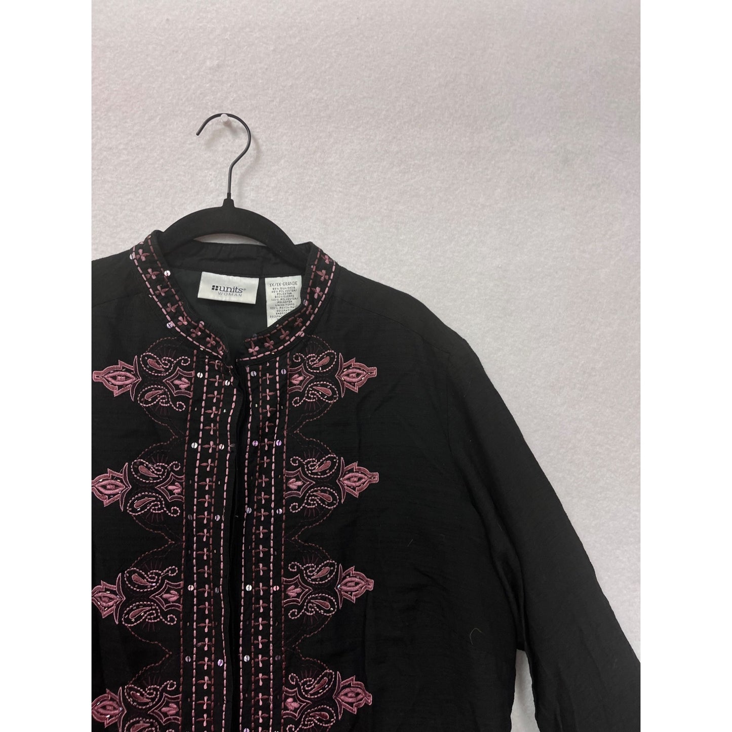 Black Embroidered Long-Sleeve Tunic Top With Pink Detailing Units 1X #8679