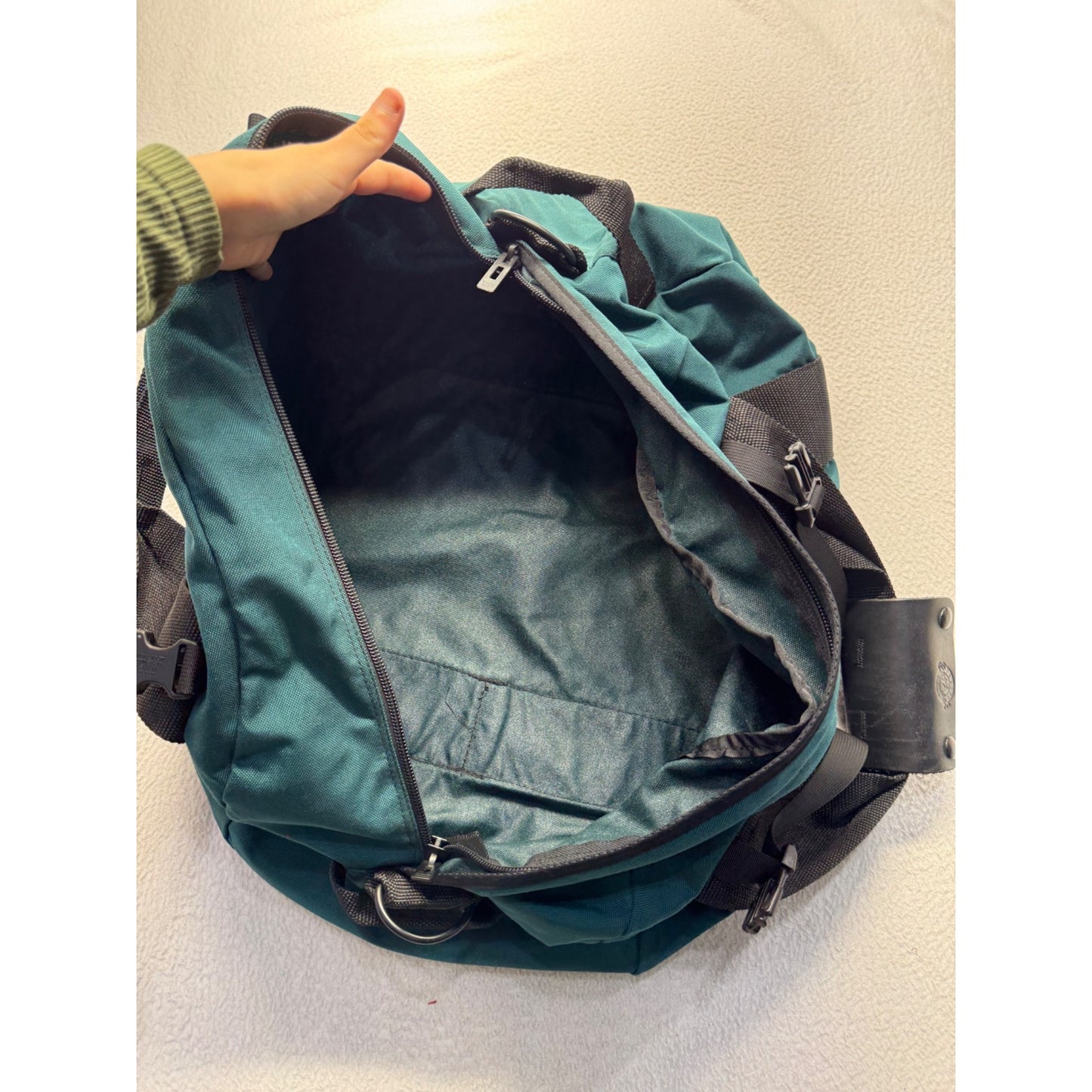 Vintage Eagle Creek Teal Travel Gear Bag With Black Straps & Handle #104B