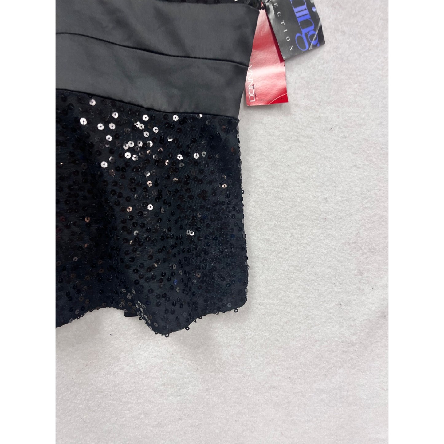 Donna Ricco Collection Sequin Evening Top Black V-Neck Sleeveless Size 2 #343A