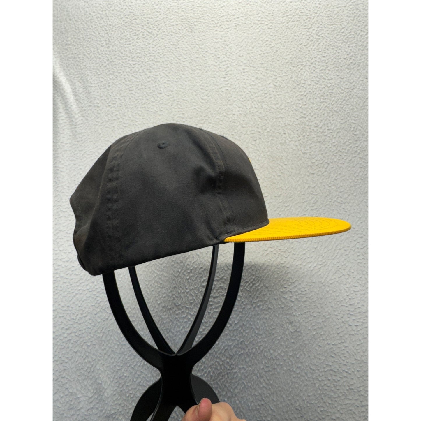 Vintage Pittsburgh Pirates Snapback Baseball Hat Black & Yellow Adjustable #9236