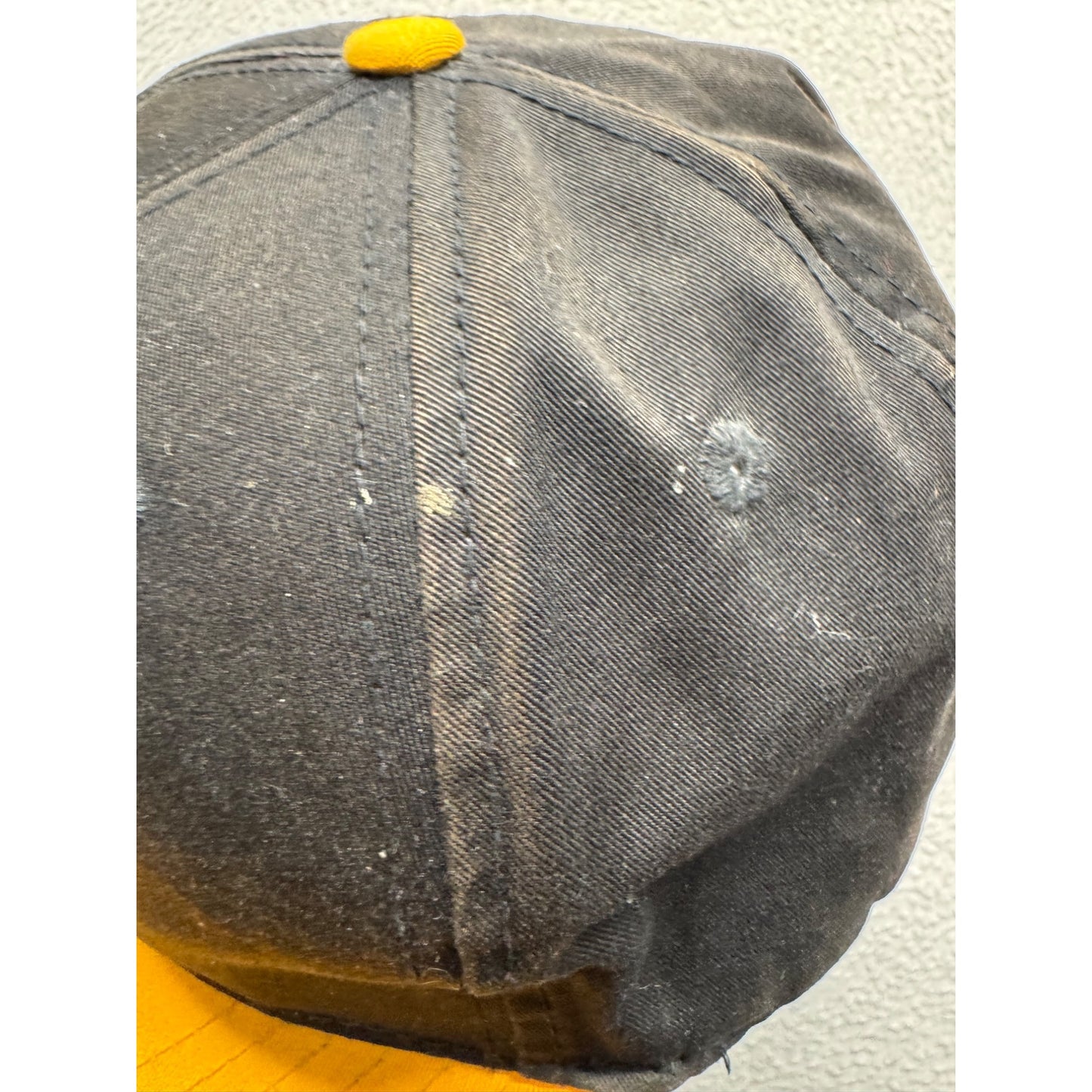 Vintage Pittsburgh Pirates Snapback Baseball Hat Black & Yellow Adjustable #9236
