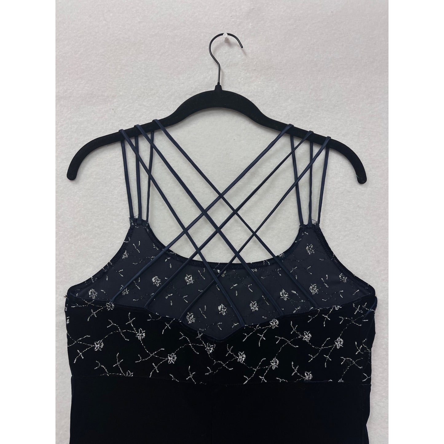 Vintage Urban Girl Velvet A-Line Dress With Floral Embroidery #8283