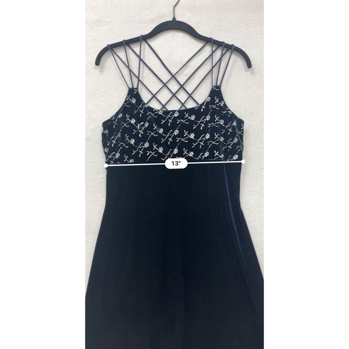 Vintage Urban Girl Velvet A-Line Dress With Floral Embroidery #8283