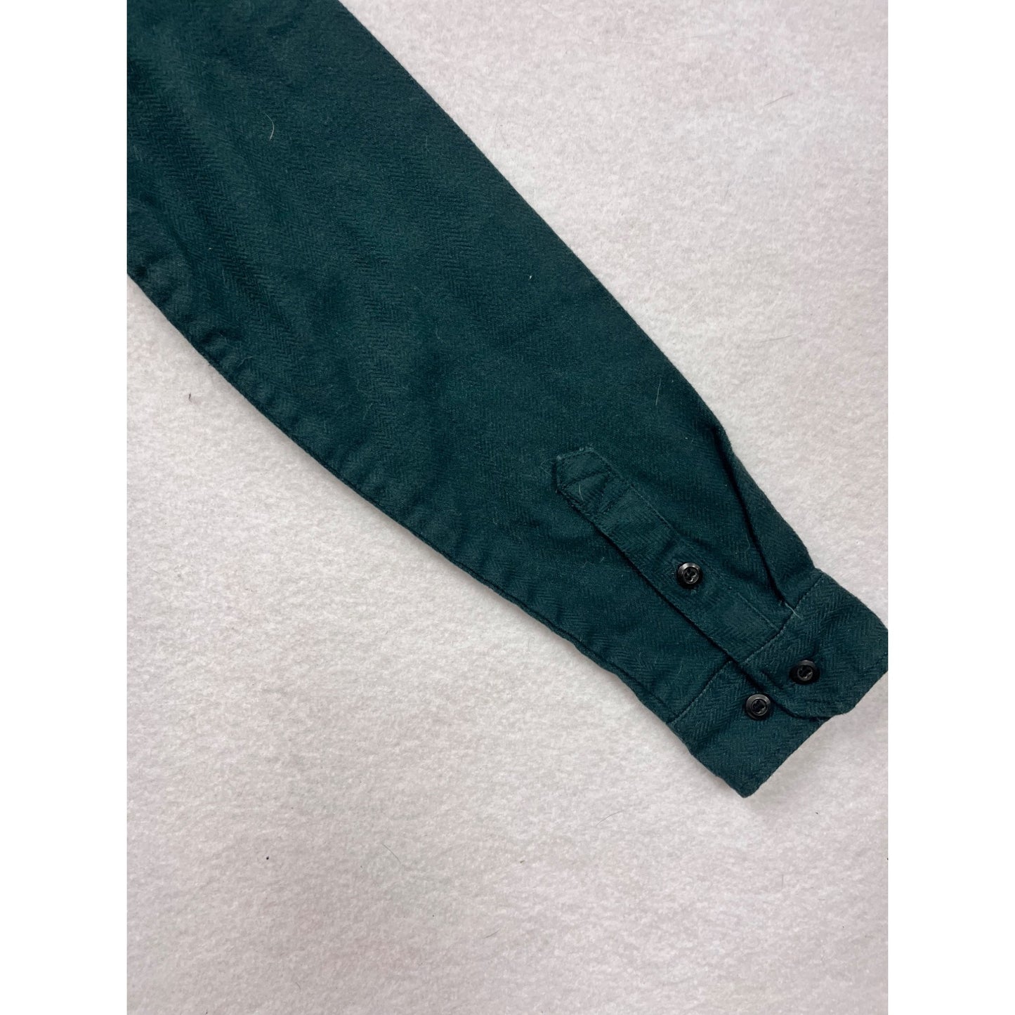 Vans Medium Button-Up Green Long Sleeve Shirt #8757