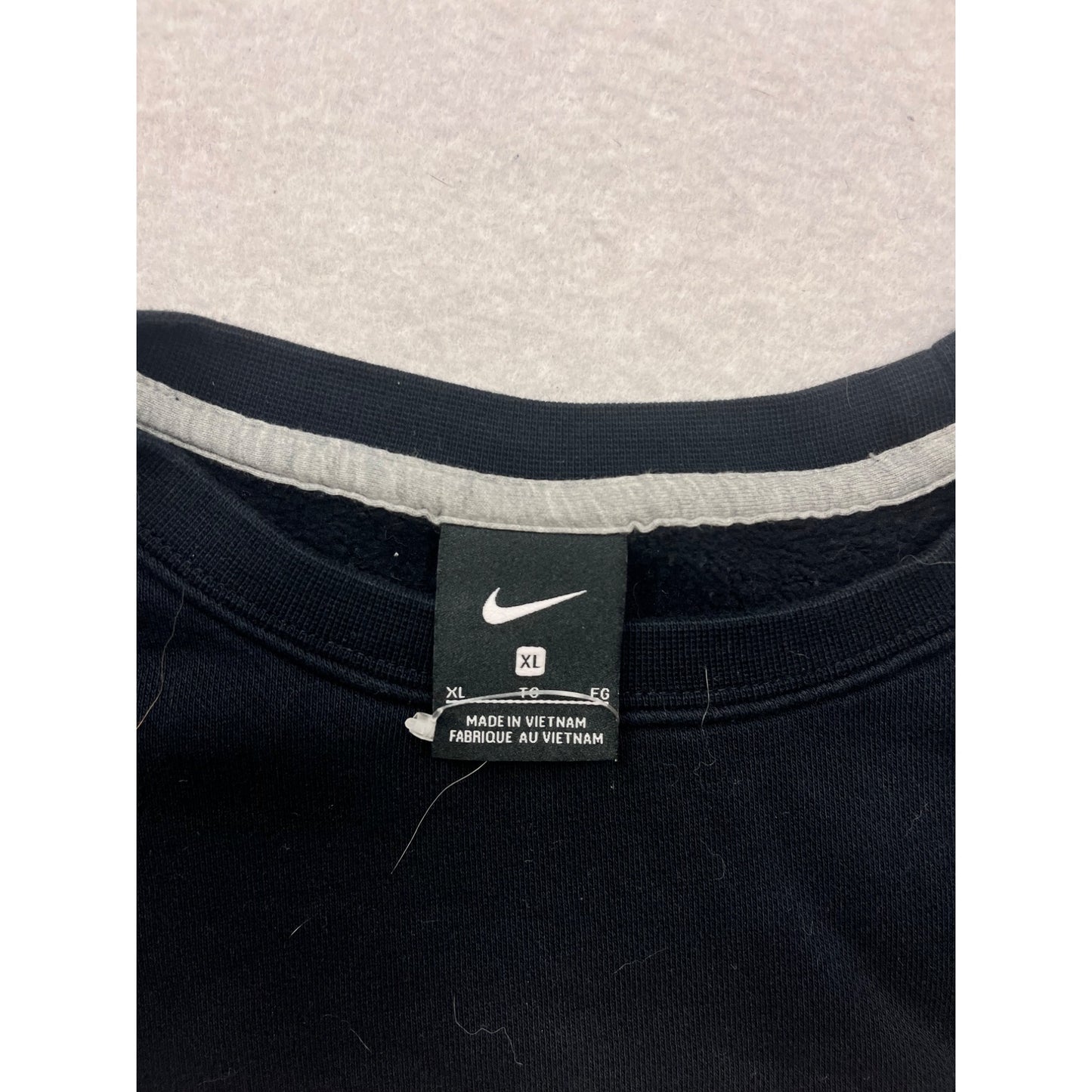 Nike Gustavus Black Crewneck Sweatshirt XL #95A