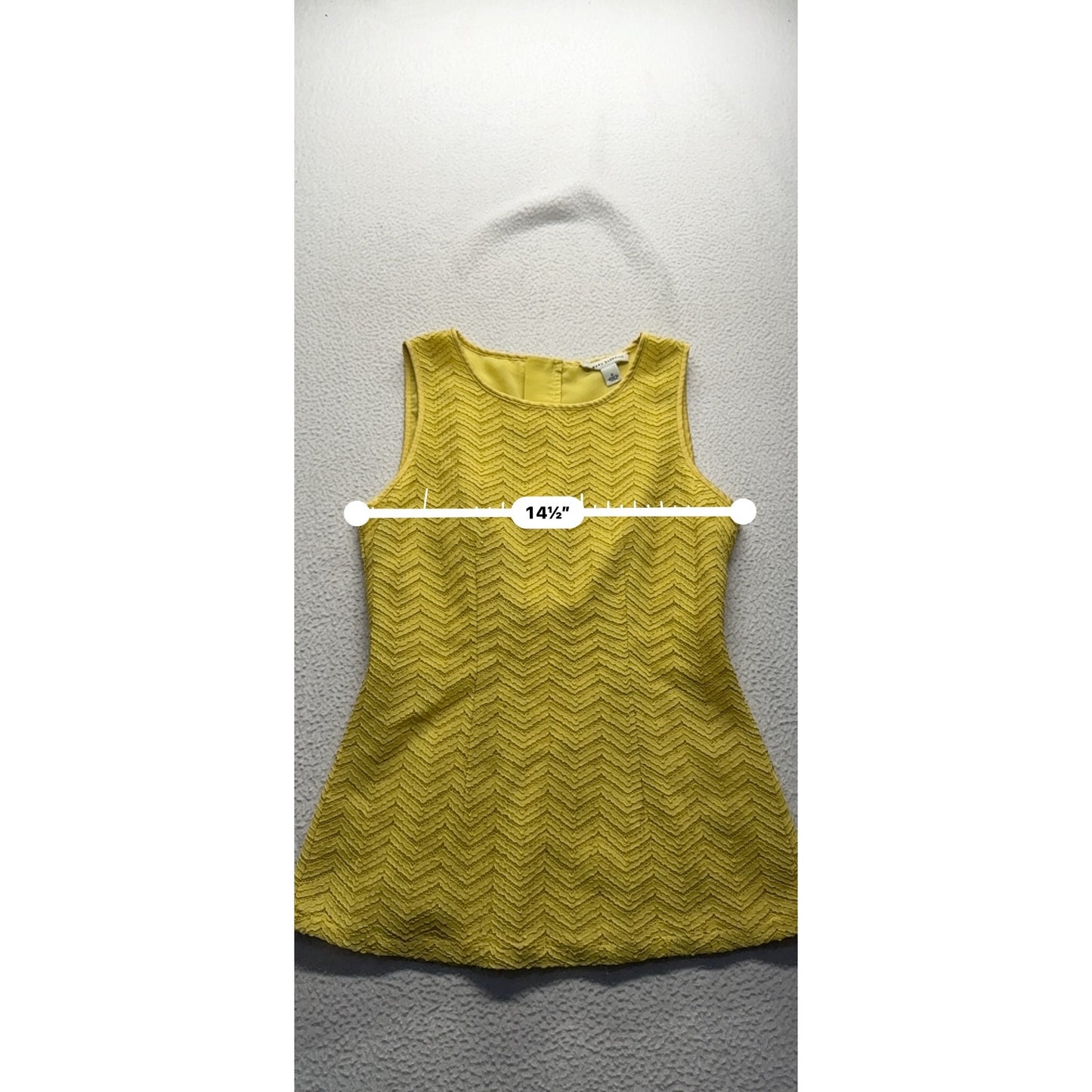 Chevron Textured Yellow Sleeveless Top By Banana Republic Size 0 #9302