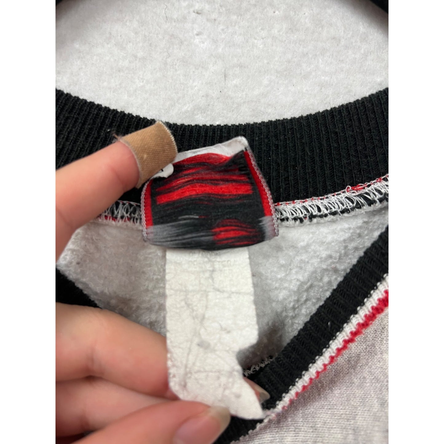 Vintage Legends Athletic Rebels Graphic Sweatshirt Red & Gray Crewneck #141A