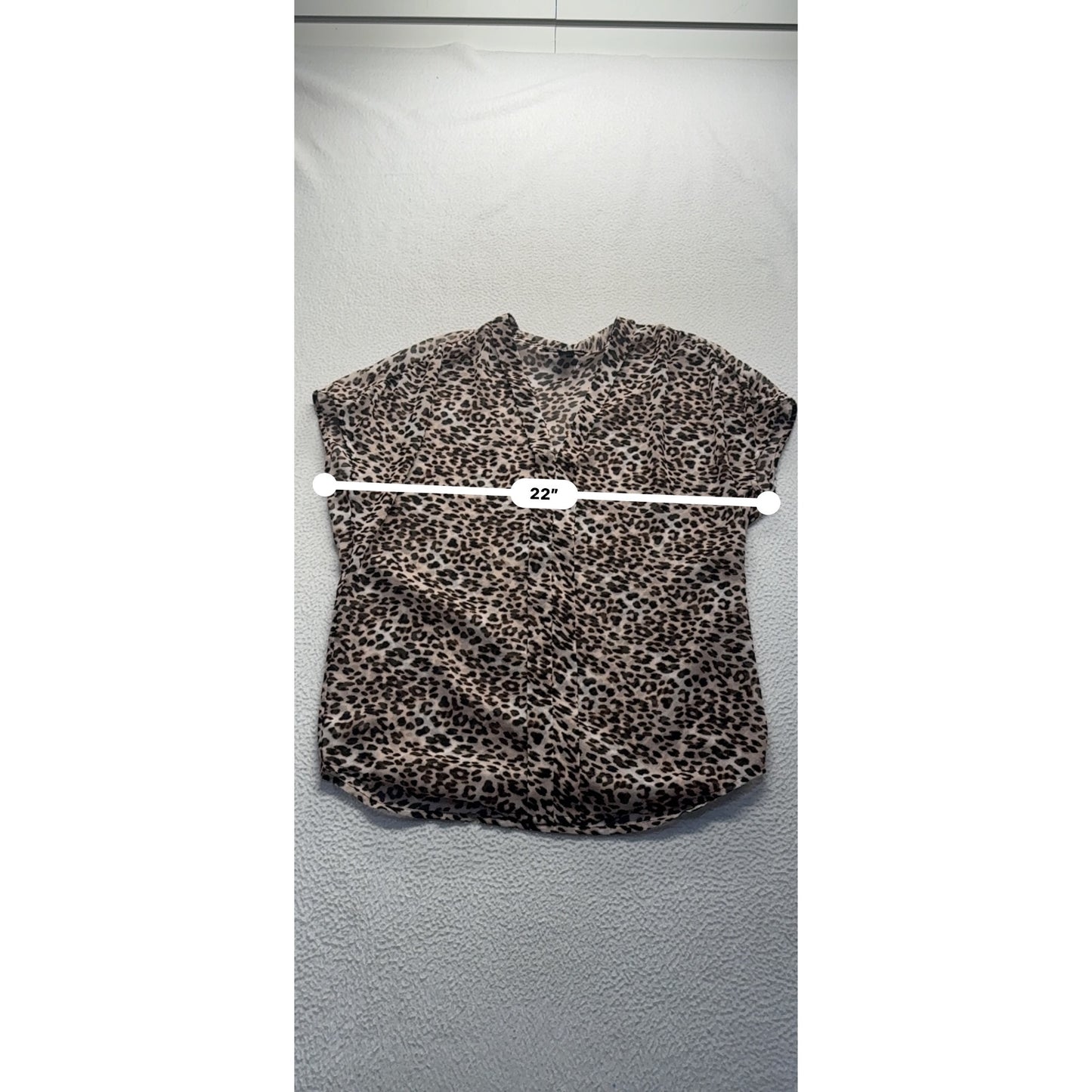 Victorias Secret Leopard Print Blouse XS V-Neck Short Sleeve #9099