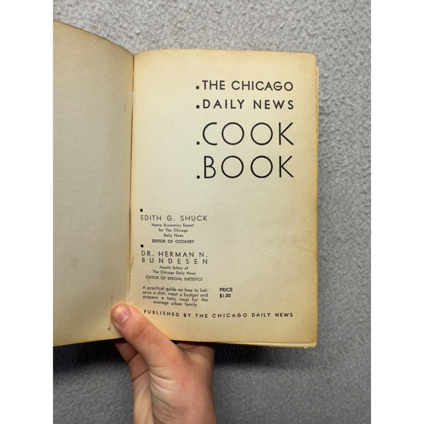 Vintage Chicago Daily News Cookbook Culinary Guide Retro Kitchen Reference #9653