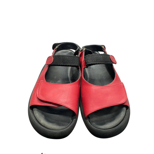 Wolky Red & Black Platform Sandals Size 38 Leather Adjustable Strap #9006