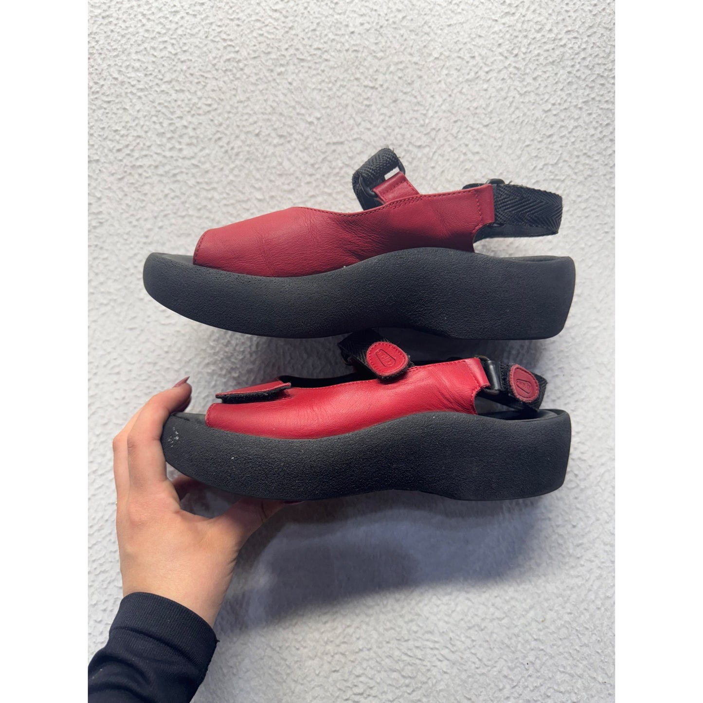 Wolky Red & Black Platform Sandals Size 38 Leather Adjustable Strap #9006