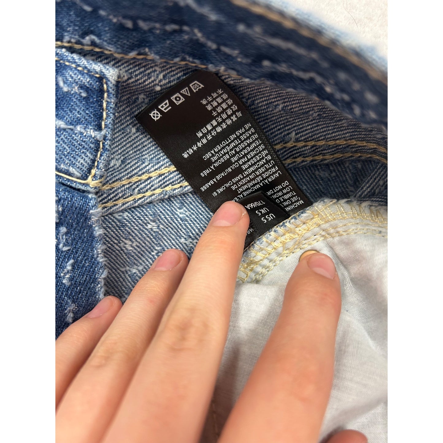 BDG Urban Outfitters Denim Frayed Hem Mini Skirt S/P #8583