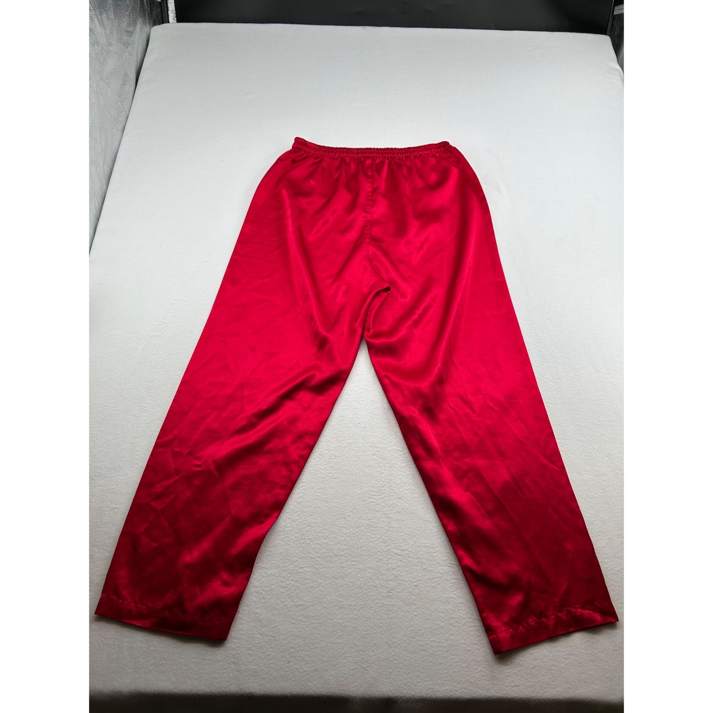 Victorias Secret Red Satin Pajama Set With Embroidered Pocket Detail #6651