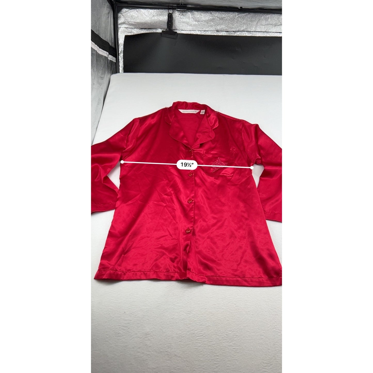 Victorias Secret Red Satin Pajama Set With Embroidered Pocket Detail #6651