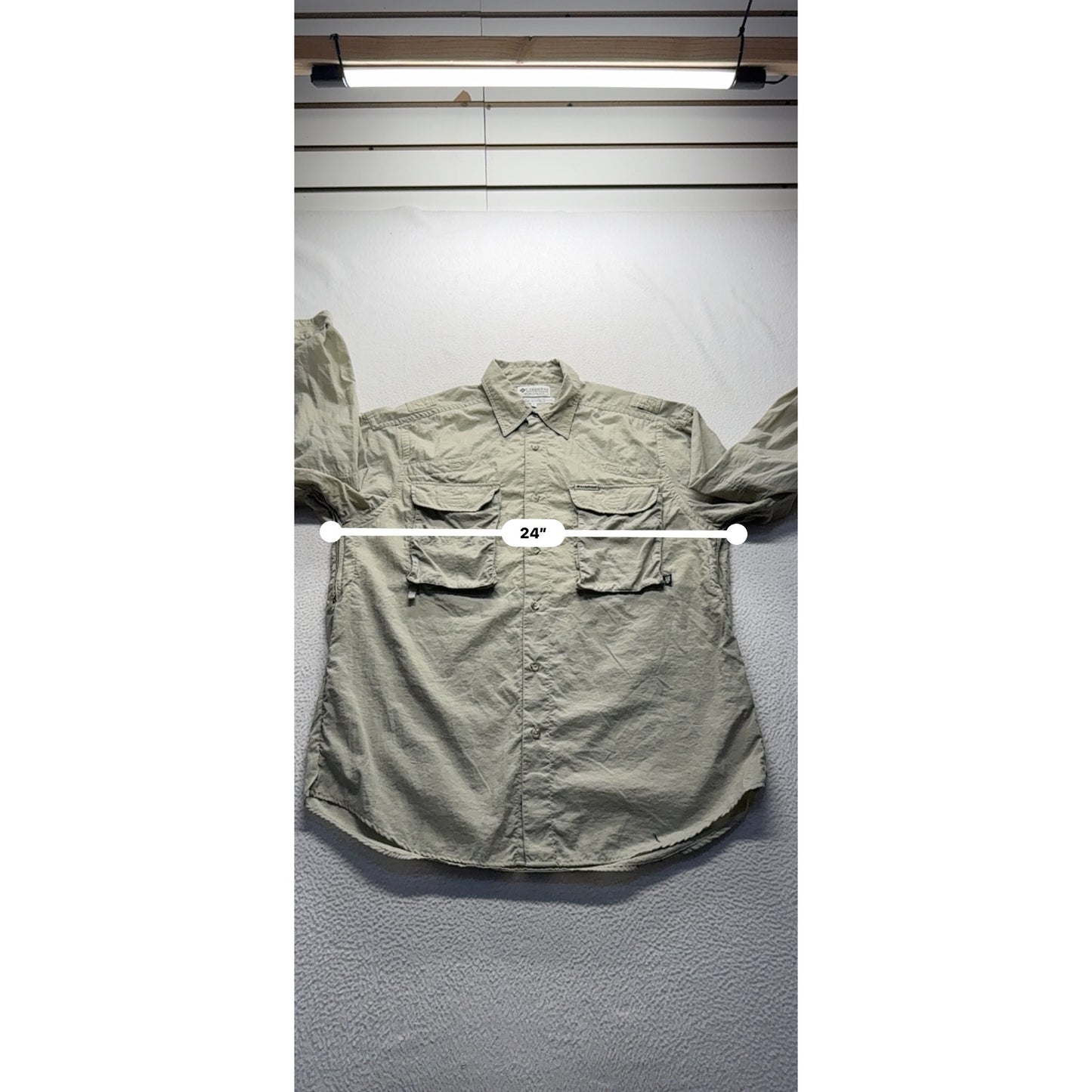 Columbia Sportswear Long Sleeve Beige Button-Up Shirt L #9287