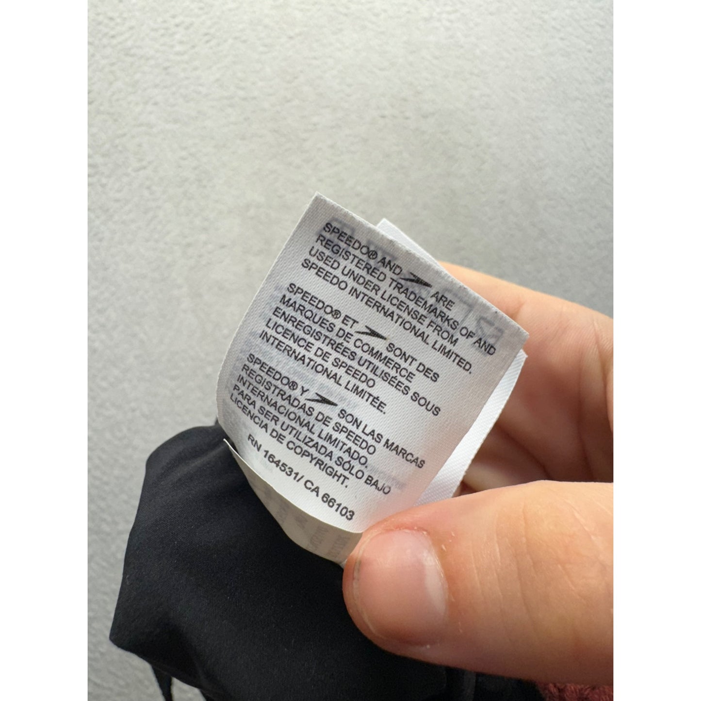 Speedo Black One-Piece Athletic Swimsuit Size 26 Nylon/Elastane Blend #331B