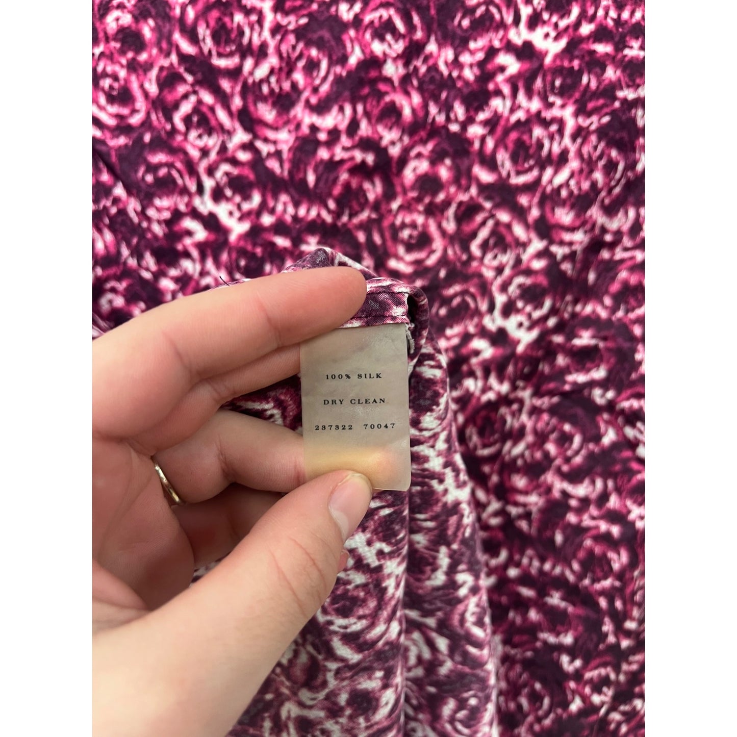 Ann Taylor Womens Petite Sleeveless Top MP Pink & White Floral Print 100% Silk #6735
