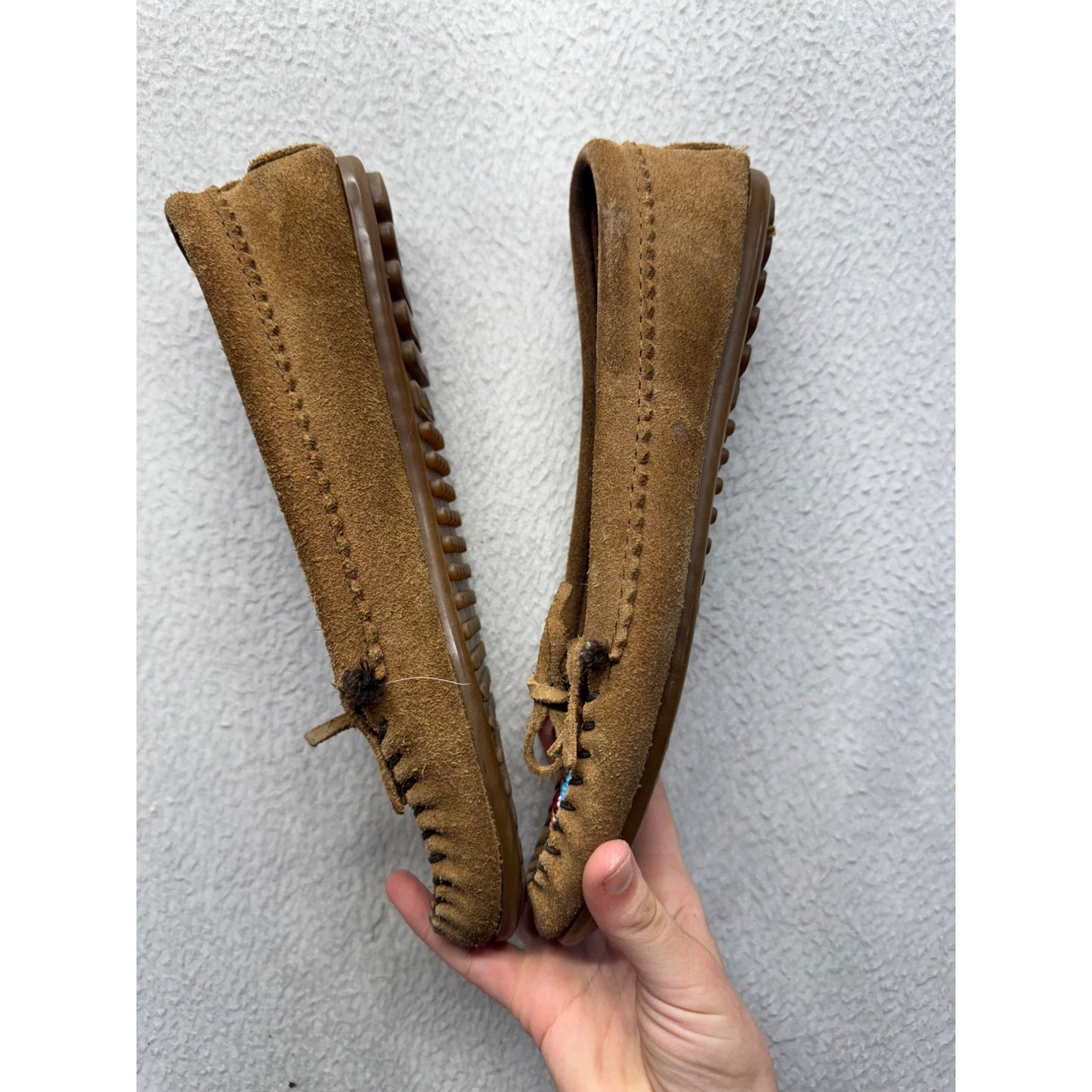 Minnetonka Brown Suede Beaded Moccasins Rubber Sole Slip-On Shoes #9636