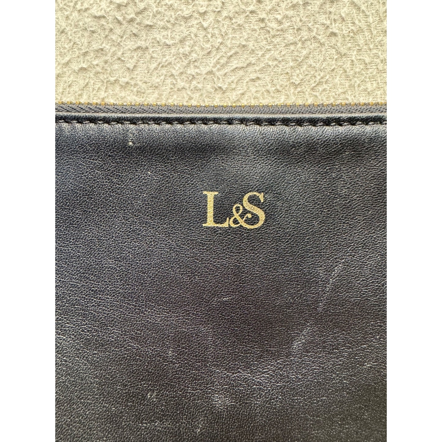 L&S Black Leather Crossbody Bag With Adjustable Strap & Gold-Tone Hardware 386B