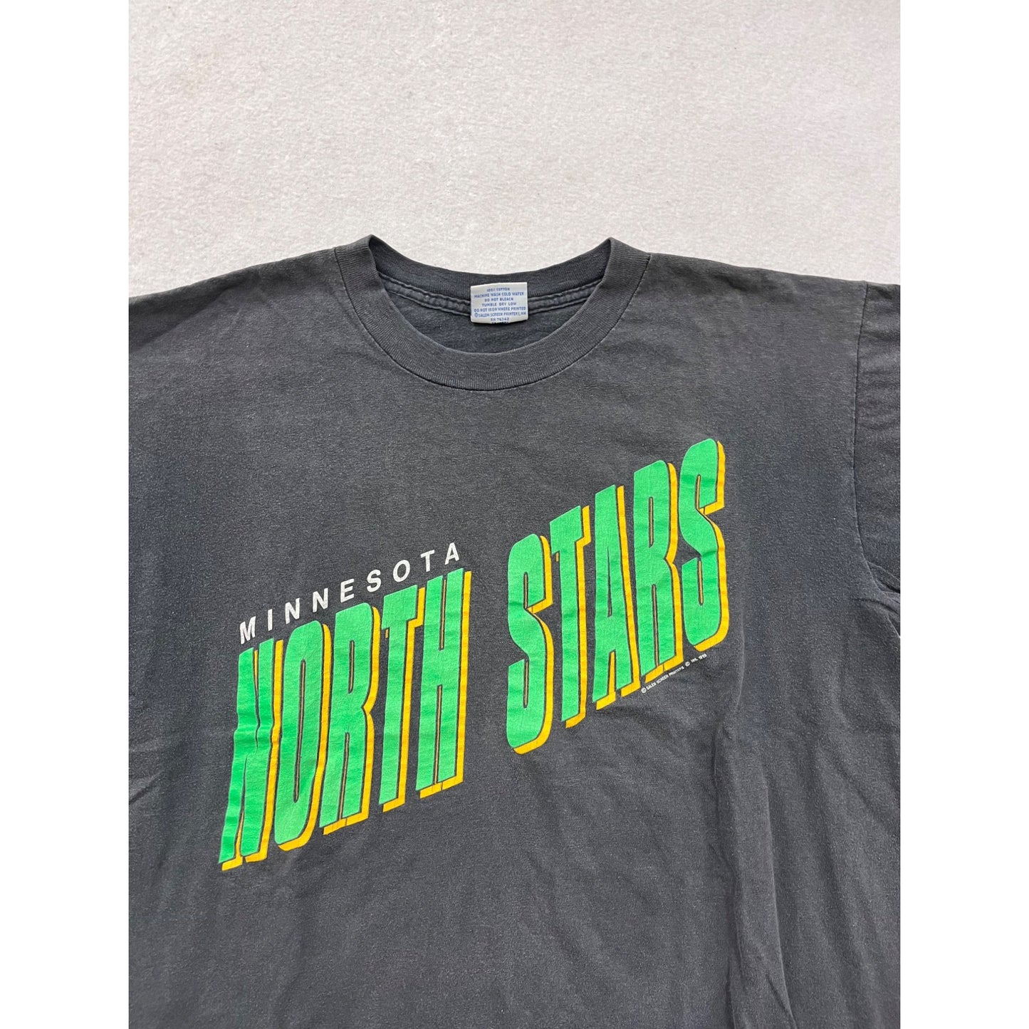 Vintage Salem Sportswear Minnesota North Stars T-Shirt XL #8920