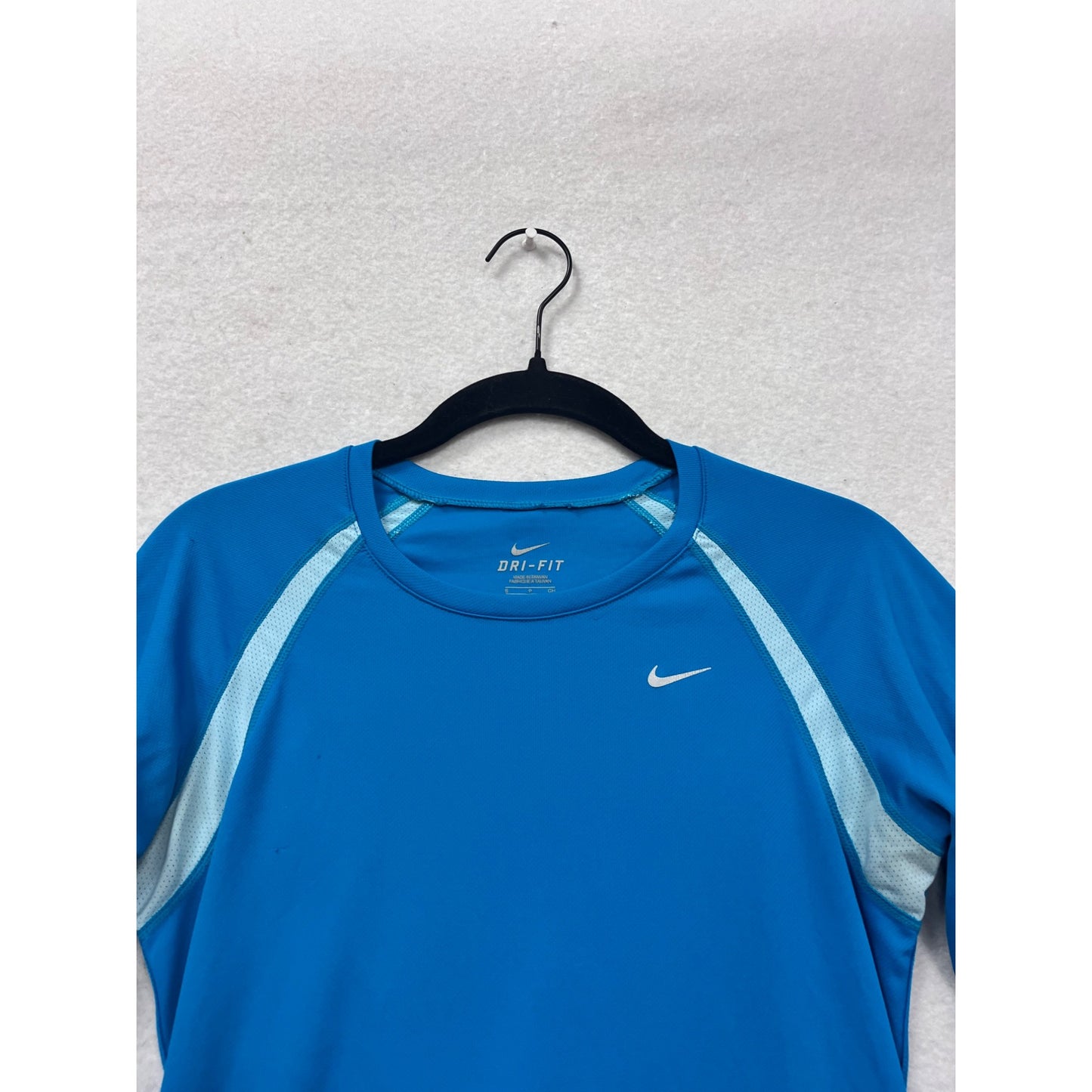 Nike Dri-Fit Long Sleeve Athletic Shirt Blue Size S #355A