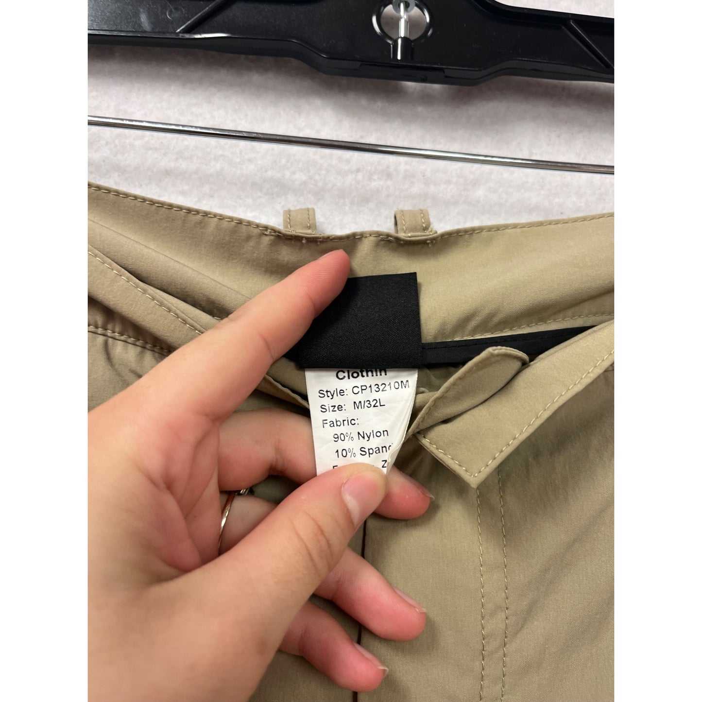 Clothin Beige Nylon Spandex Lightweight Cargo Pants Size 32L #8700