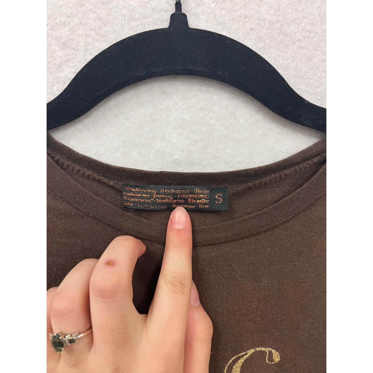 Chic & Cute Brown Graphic Tee Shirt Small #8504