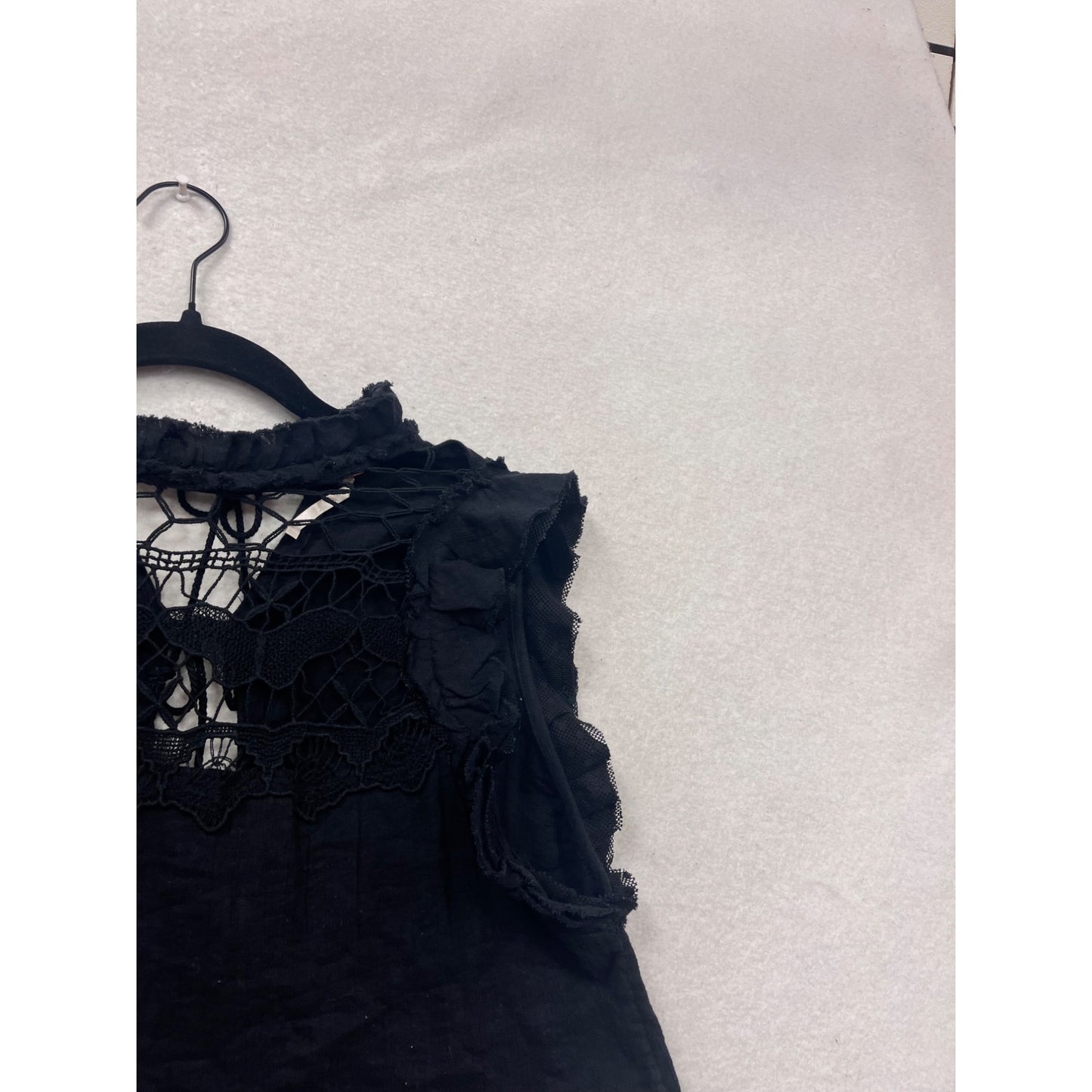 Free People XS Black Crochet Top With Ruffles & Lace Details #293A