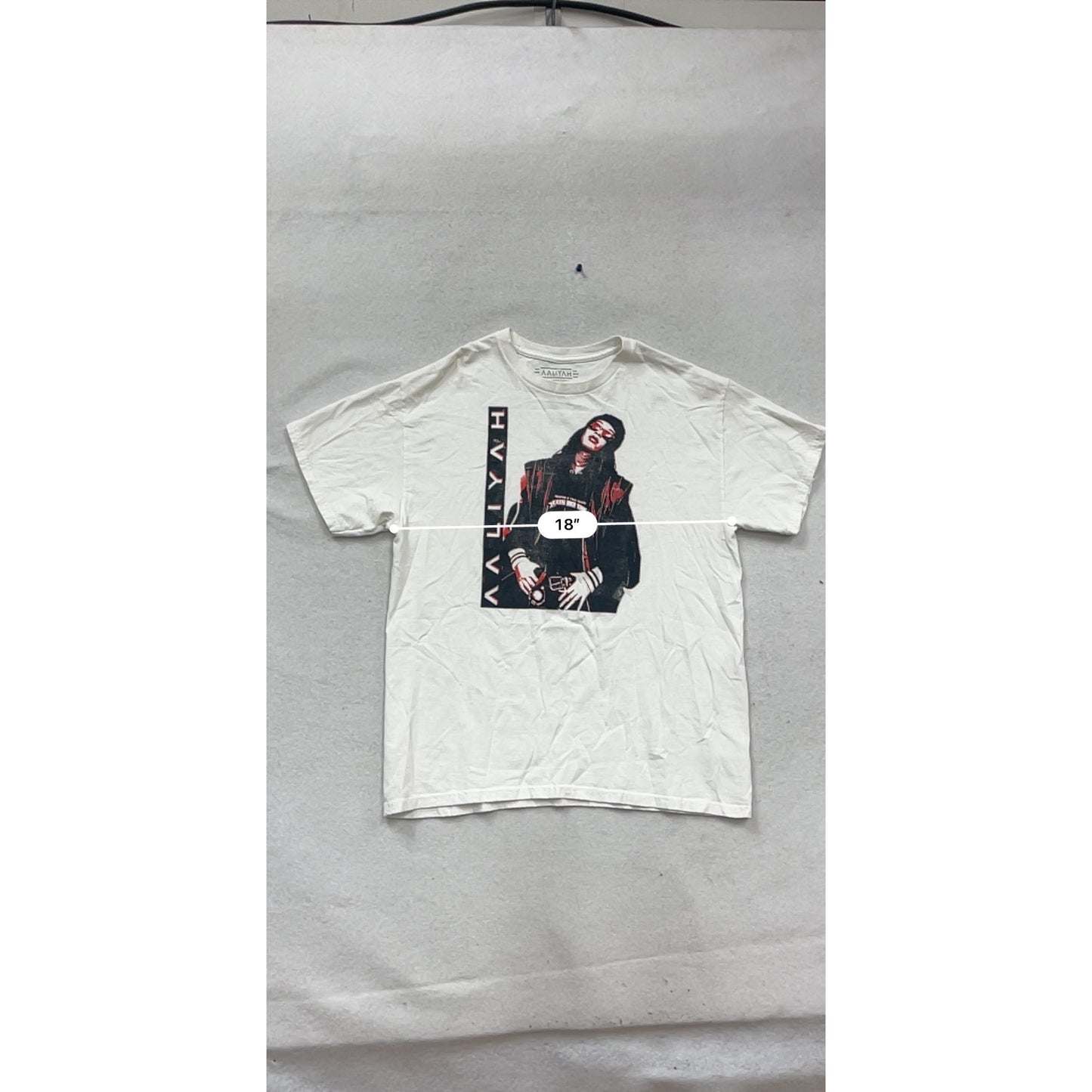 Aaliyah Graphic Tee White Short Sleeve Cotton T-Shirt L #436A