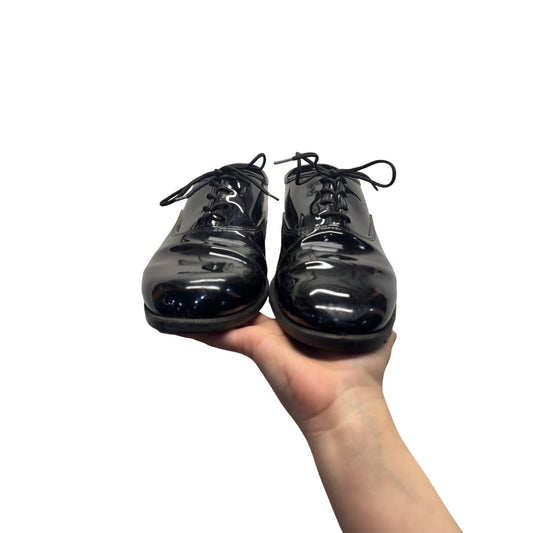 Black Patent Leather Oxford Shoes With Lace-Up Closure & Rubber Soles #9627