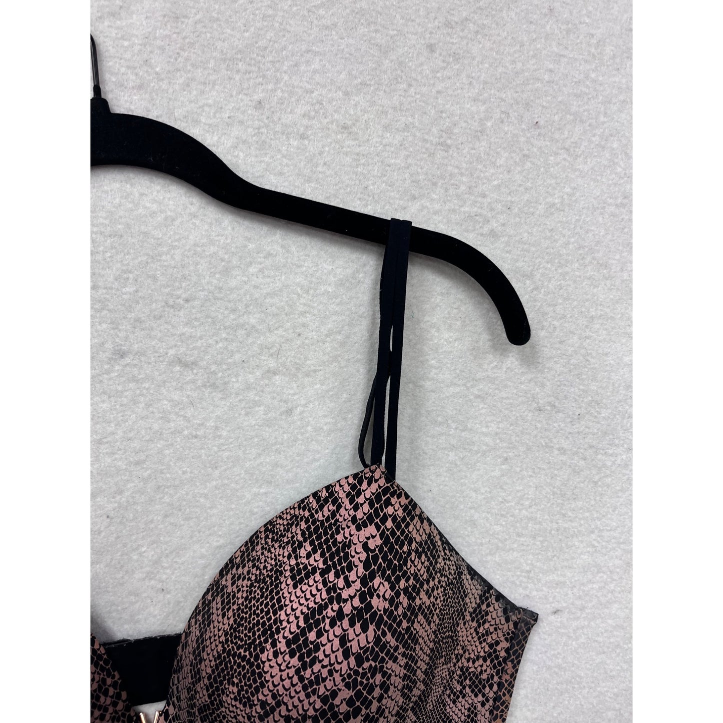 Victorias Secret Snake Print Padded Non-Wire Bra 36D #8747