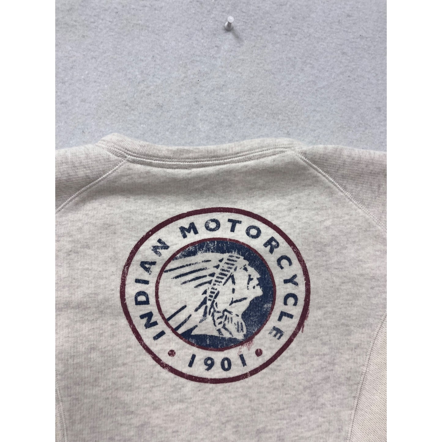 Indian Women’s Light Gray V-Neck Sweatshirt L #8725