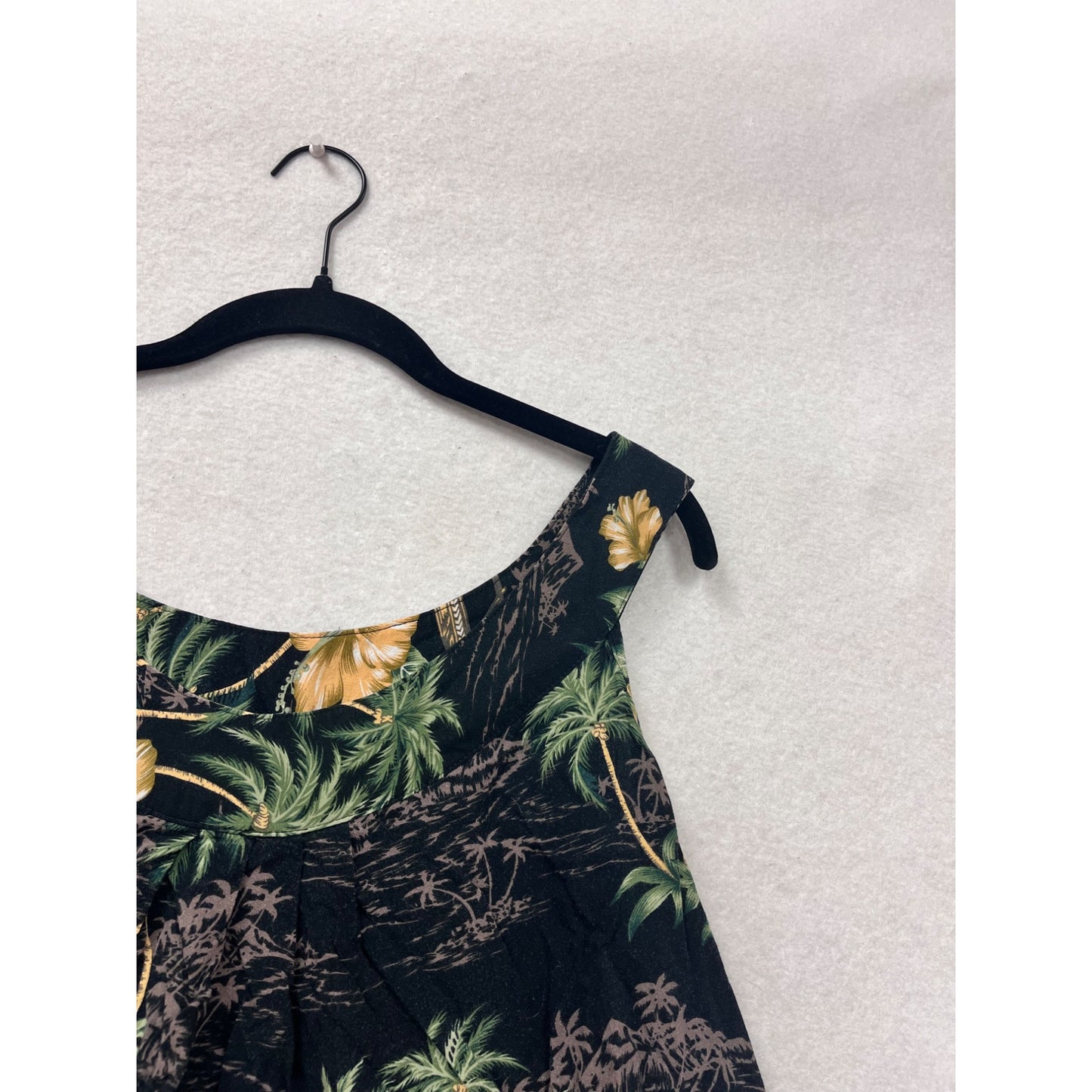 Vintage Aloha Hut Hawaiian Floral Sleeveless Top L #8836