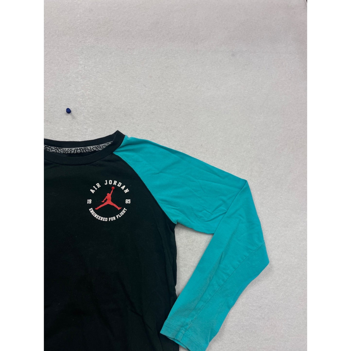 Air Jordan Large Black & Teal Long Sleeve Raglan Shirt #604A