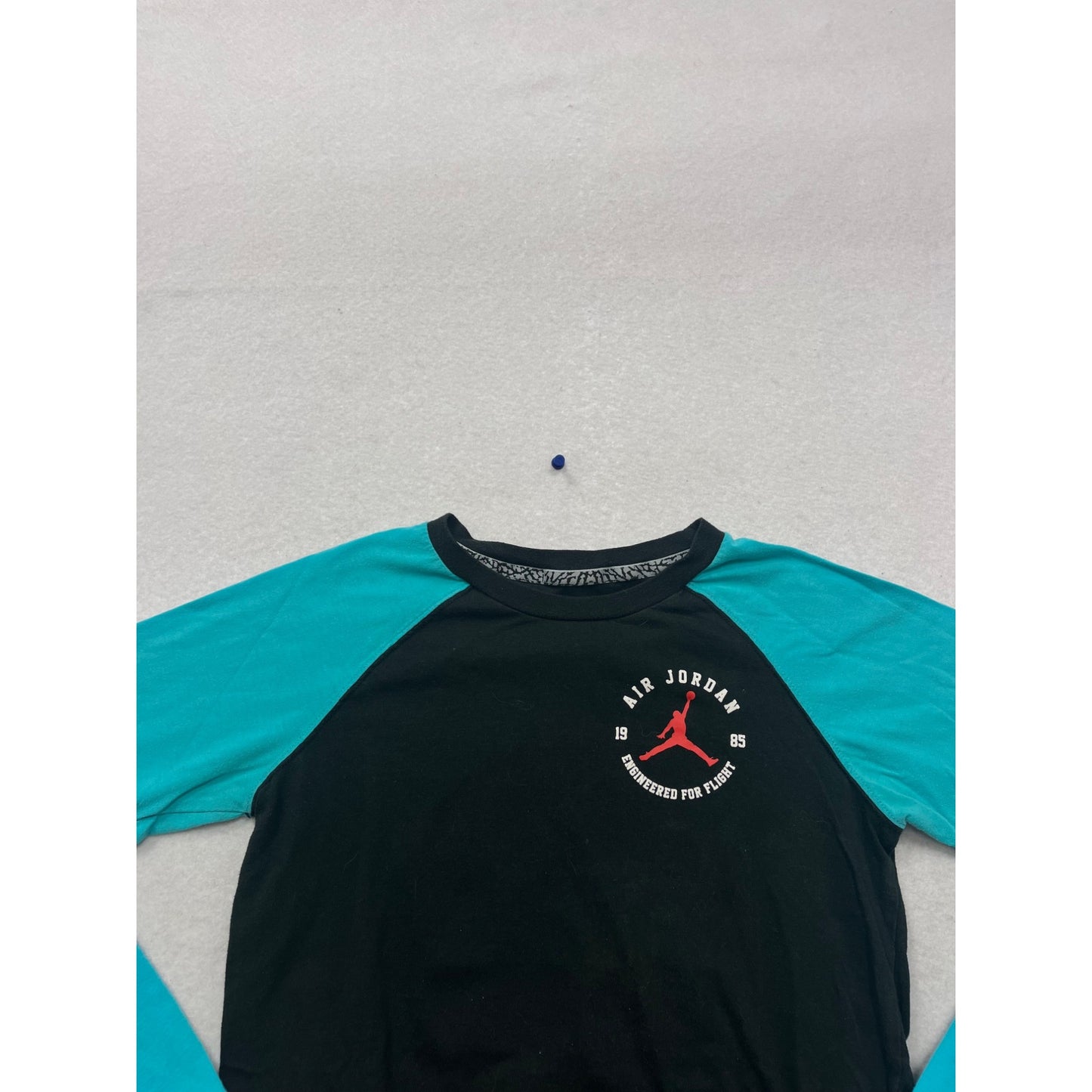 Air Jordan Large Black & Teal Long Sleeve Raglan Shirt #604A