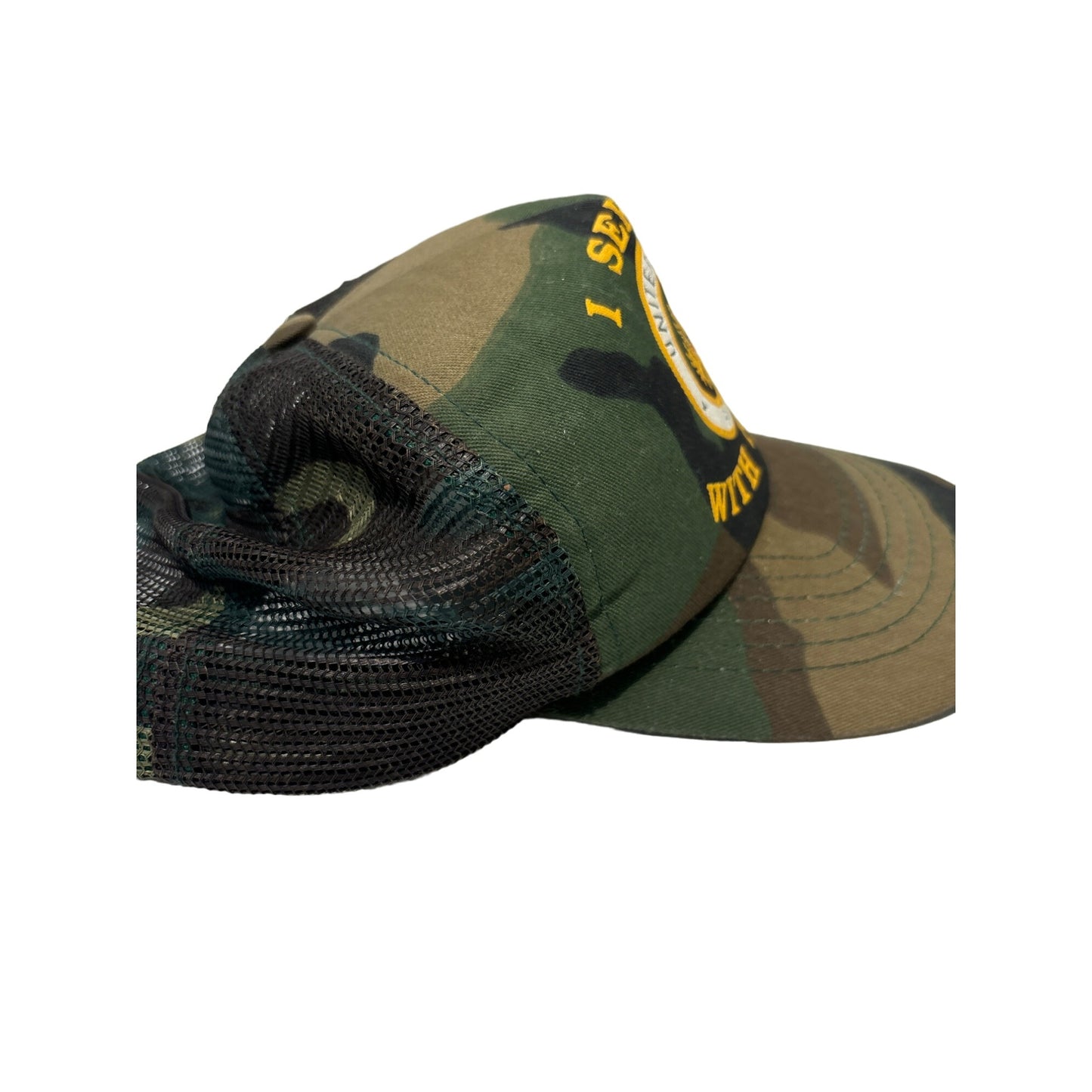 5001 USA VINTAGE ARMY CAMO CAP W/ original flag pin