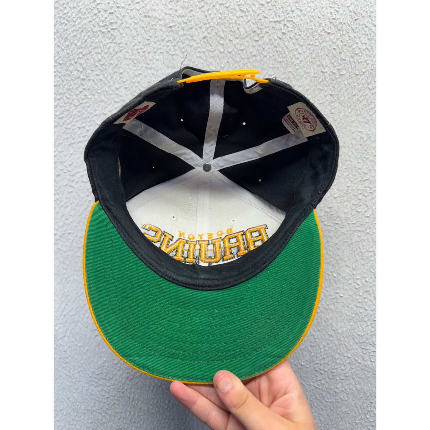 Boston Bruins Snapback Hat Embroidered Logo Black Yellow #32B