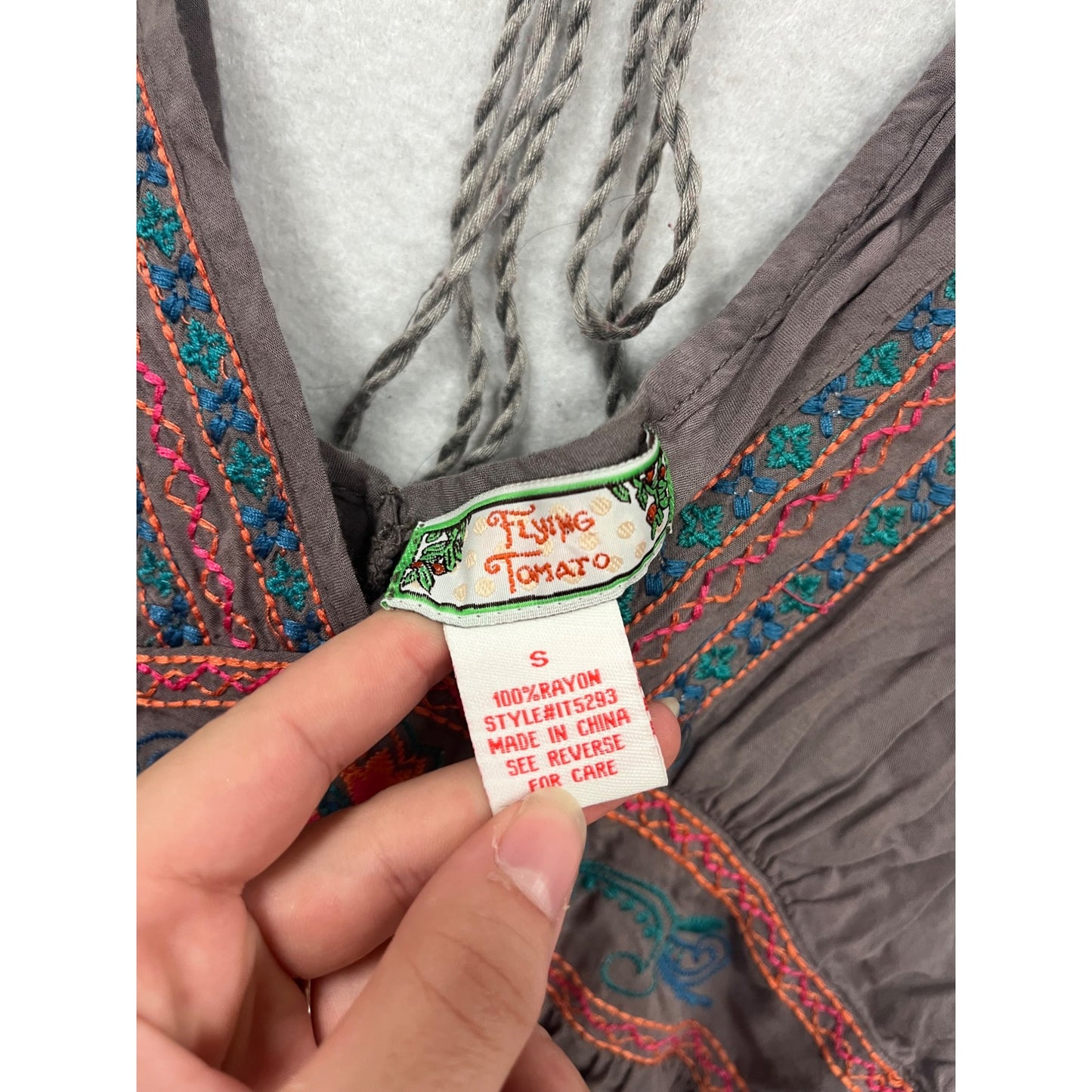 Flynn Tanara Embroidered V-Neck Top Small #665A