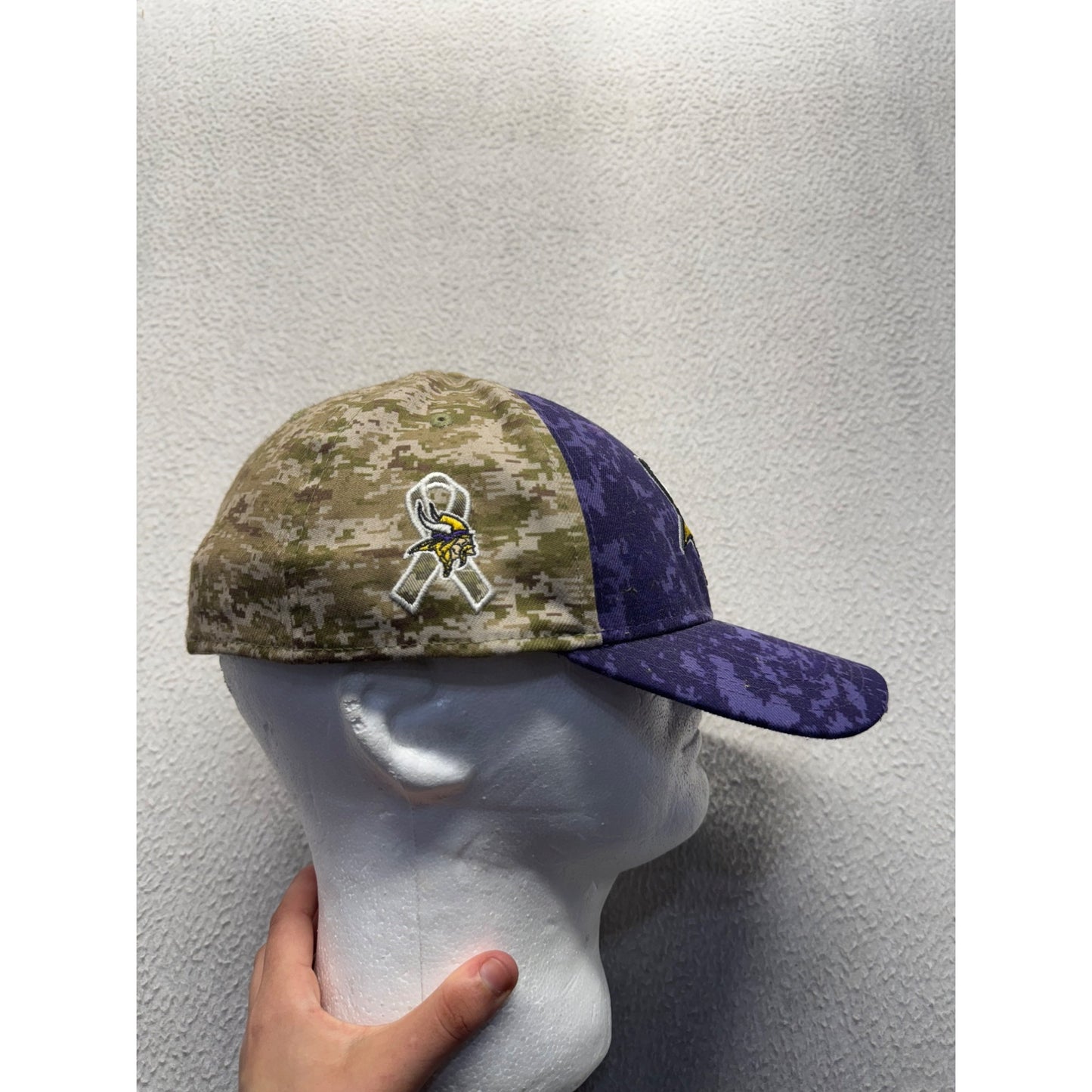 Minnesota Vikings NFL Salute To Service Camouflage Purple Snapback Hat #9675