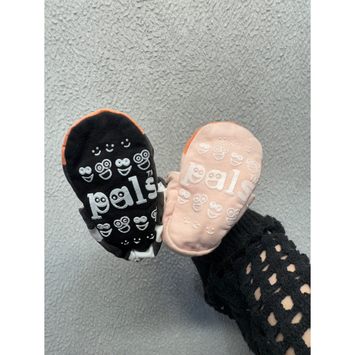 Pals Baby Socks Cow & Pig Non-Slip Grips Animal Design 0-6 Months #9687