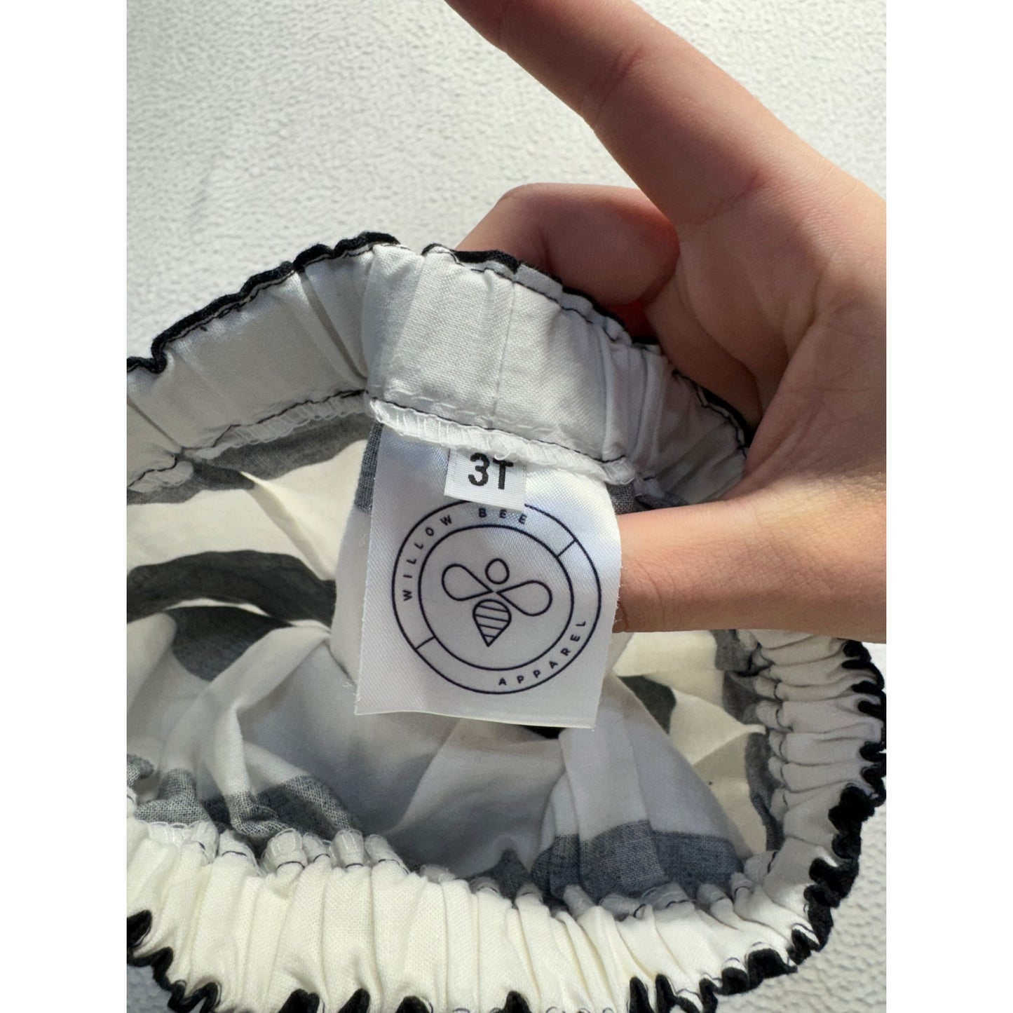Black & White Striped Elastic Waist Skirt 100% Cotton Size 3T Willow Bee #9205