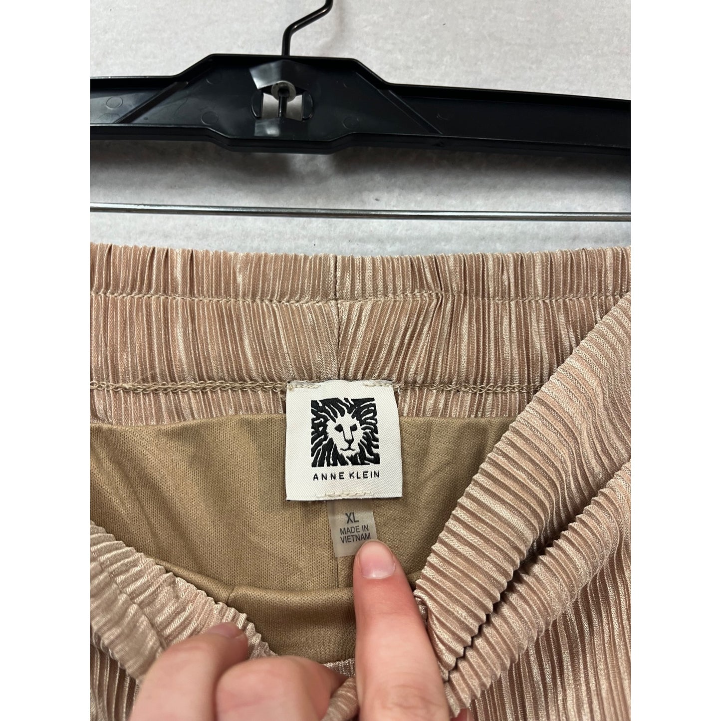 Anne Klein XL Beige Pleated Wide-Leg Pants #160C