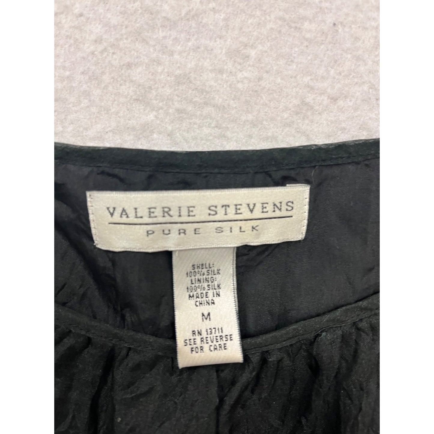 Valerie Stevens Black Silk Sleeveless Top M #491A